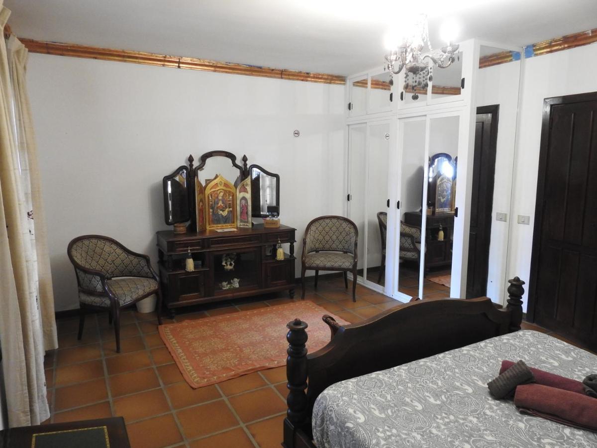 Habitaciones Dona Cris Puerto del Carmen  Eksteriør bilde