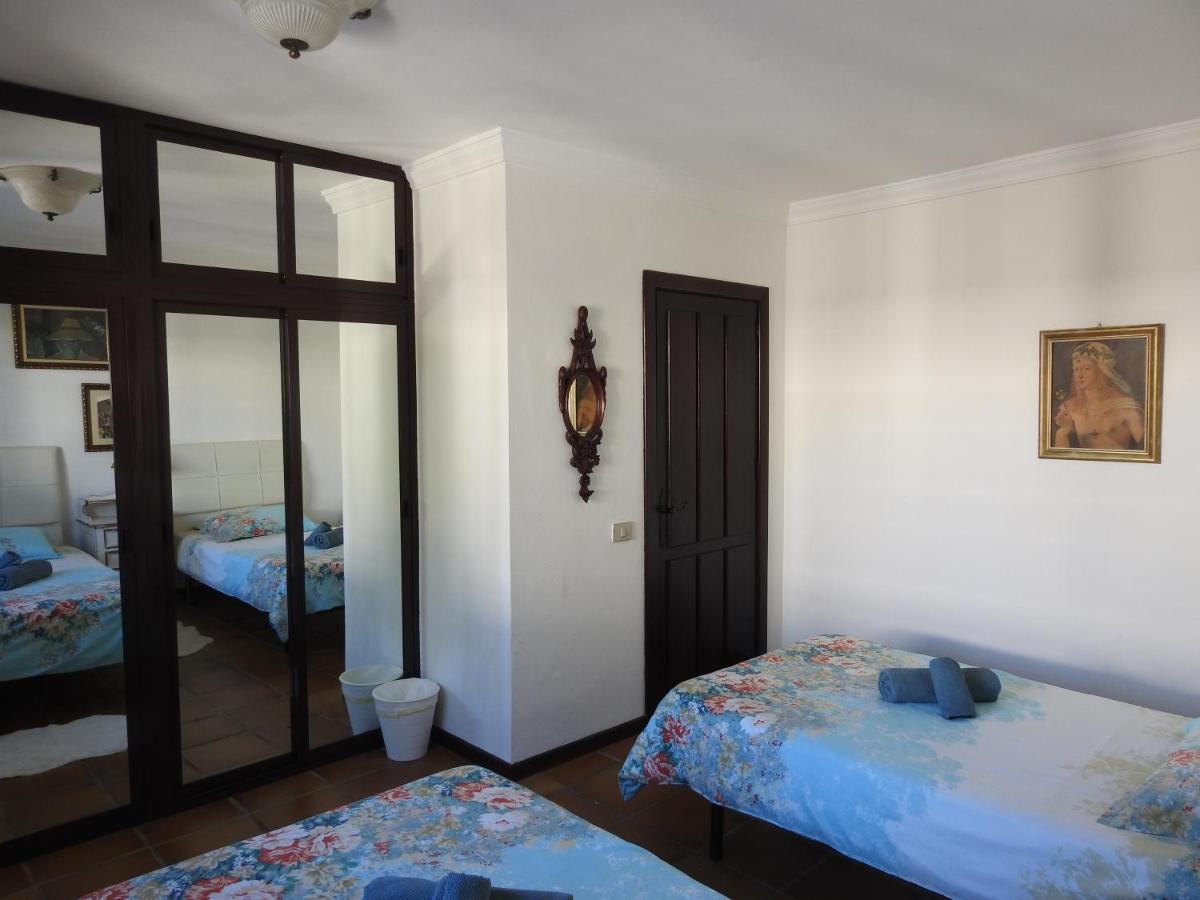 Habitaciones Dona Cris Puerto del Carmen  Eksteriør bilde